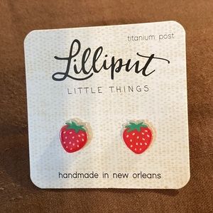 Lilliput small strawberry stud 🍓 earrings with titanium posts